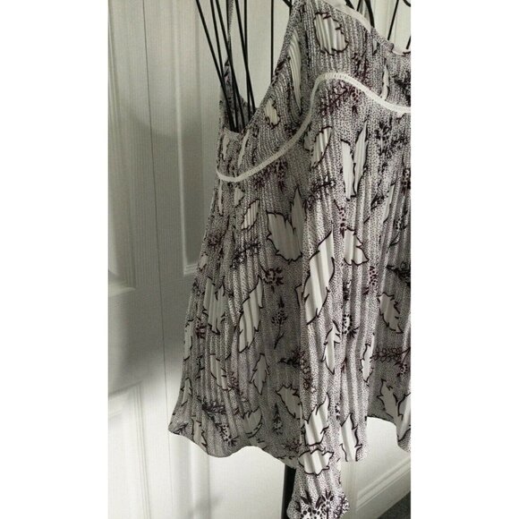 Chelsea 28 Pleated Cami Spaghetti Strap Tank Swing Top White Brown Pattern Sz S - Picture 3 of 5